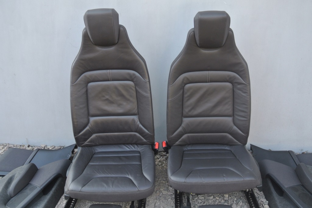 фото №2, Bmw i3 сидіння заднє сидіння комплект