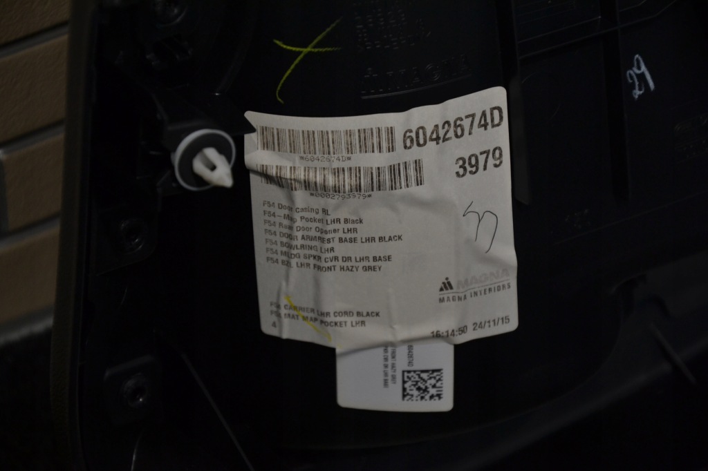 фото №3, Mini clubman f54 обшивка обивка дверь комплект