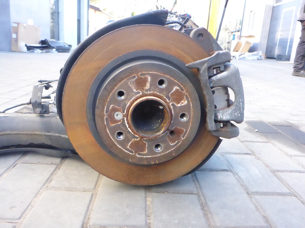 фото №2, Балка подвеска задняя renault kadjar 15- 1.2 tce