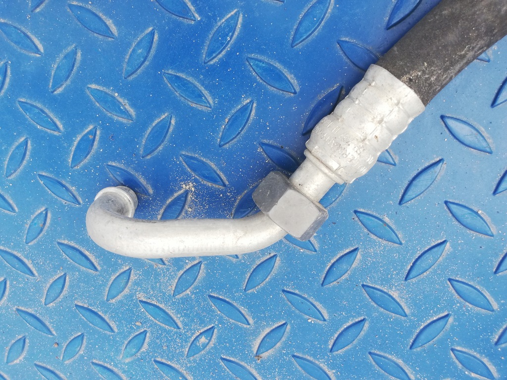 фото №5, Шланг кондиционера audi a8 d2 4d0260707h