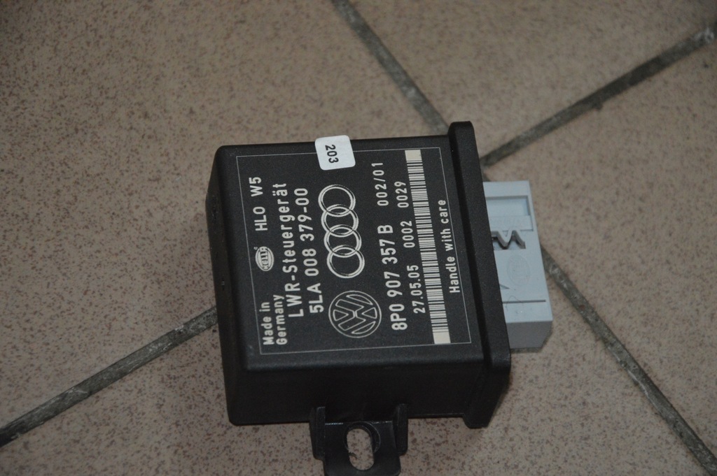 фото №1, Audi s4 b7 модуль світла 8p0907357b