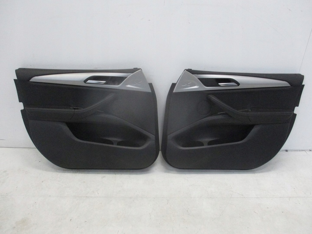 фото №1, Обивка обшивка дверь bmw x3 g01 17r