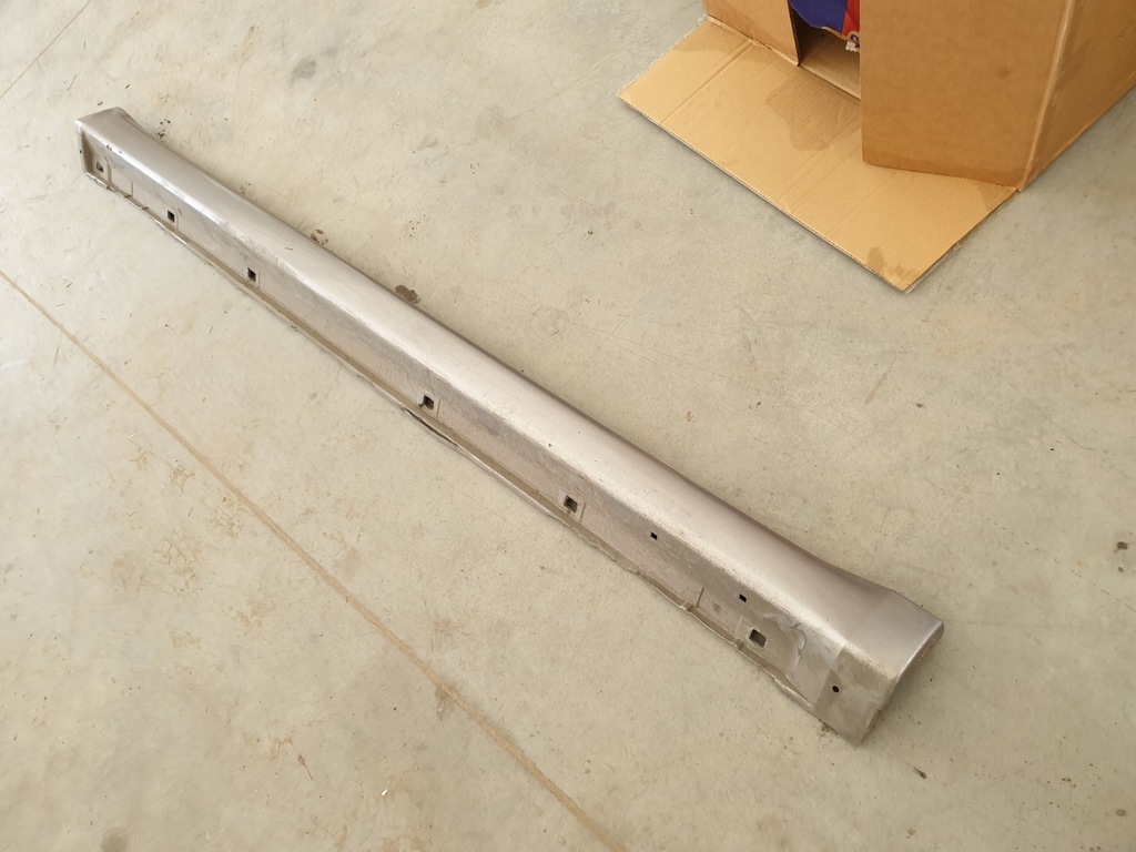 фото №1, Накладка молдинг порог правая legacy iv outback