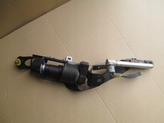 фото №1, Pas натяжитель правый перед volvo xc70 04-08