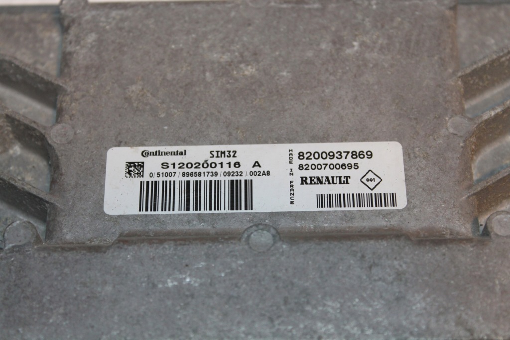 фото №2, Бортовий комп'ютер двигуна блок керування 8200937869 renault clio