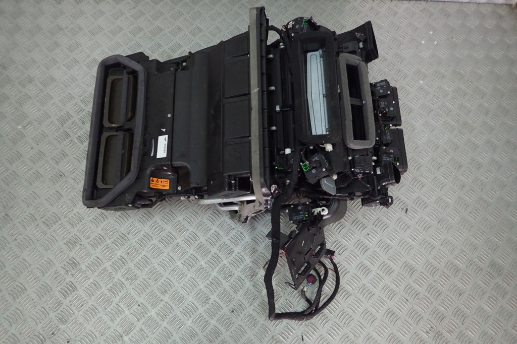 фото №1, Bentley gt lift обігрівач повітродувка 3w1816003a