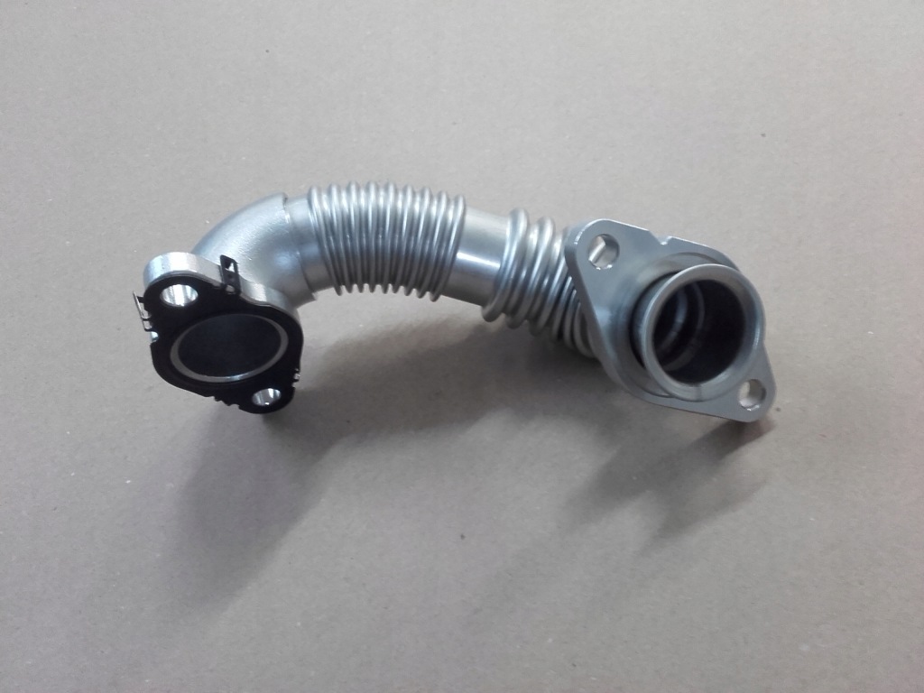 147252403r шланг рециркуляции выхлопных газов renault dci Цена