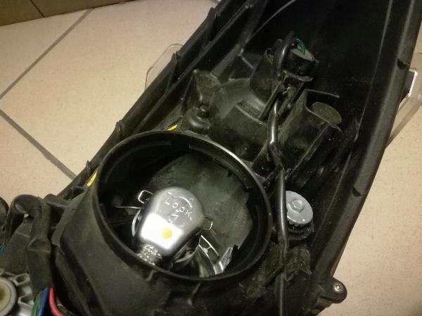 фото №6, Subaru legacy outback ксенон лампа передня перед