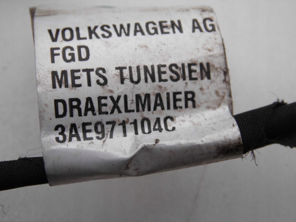 фото №2, Жгут бампера освещение номерного знака passat b7 задняя