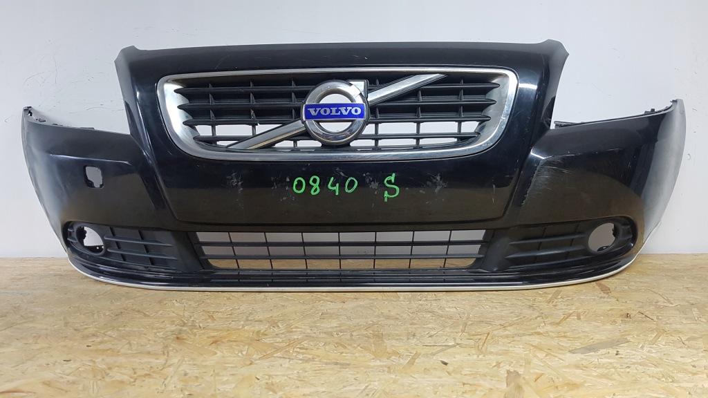 фото №1, Volvo s40 lift 2006 - бампер перед 0840
