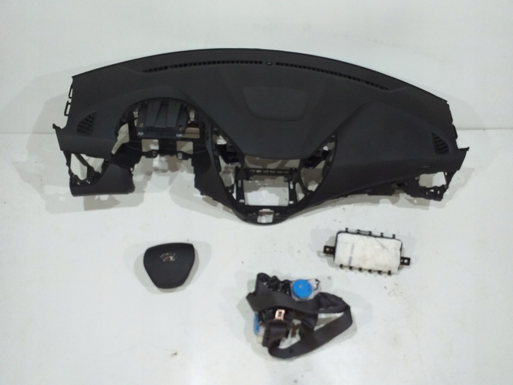 фото №1, Hyundai veloster приборная панель консоль подушка безопасности ремни org