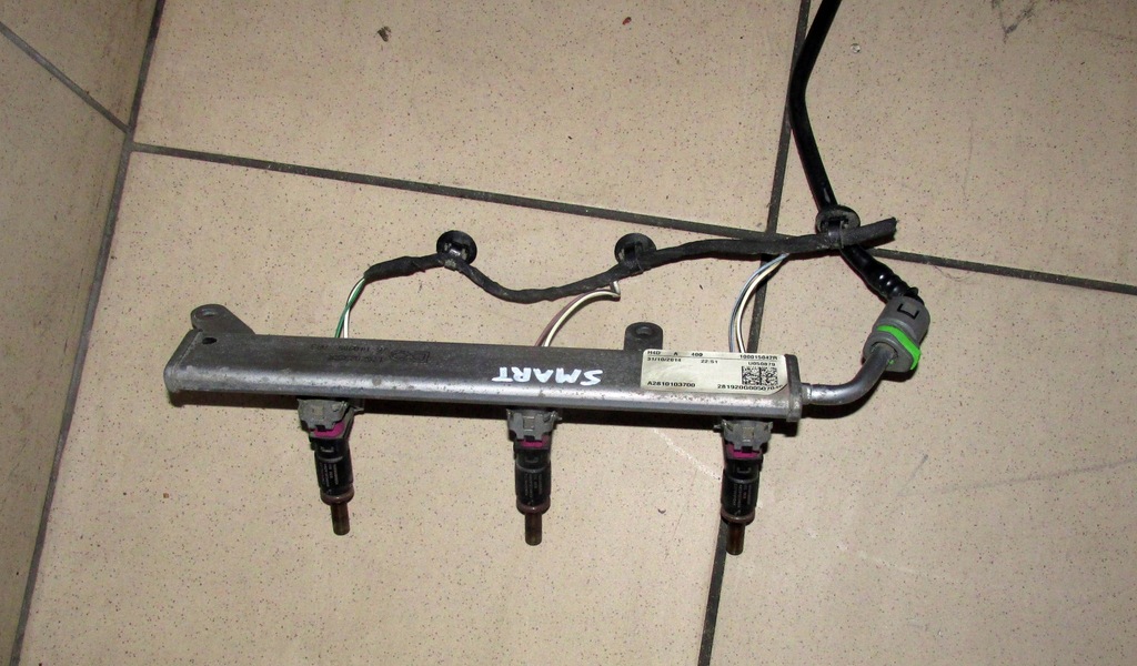 фото №1, Smart forfour ii 453 молдинг впрыскная форсунка