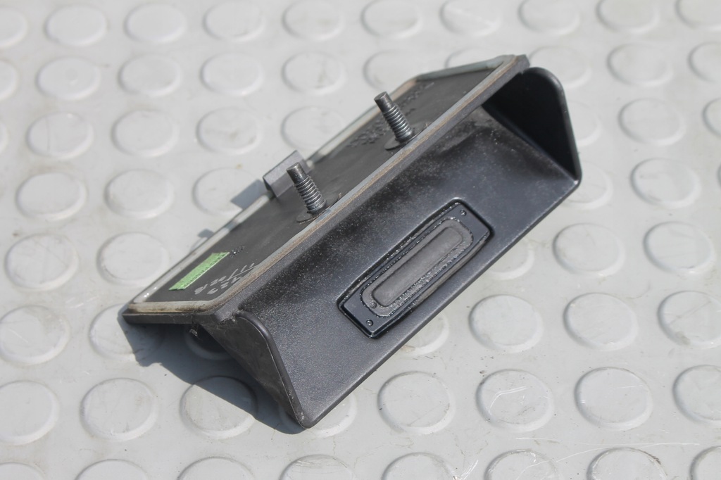 фото №1, Микровыключатель крышки багажника nissan pathfinder r51