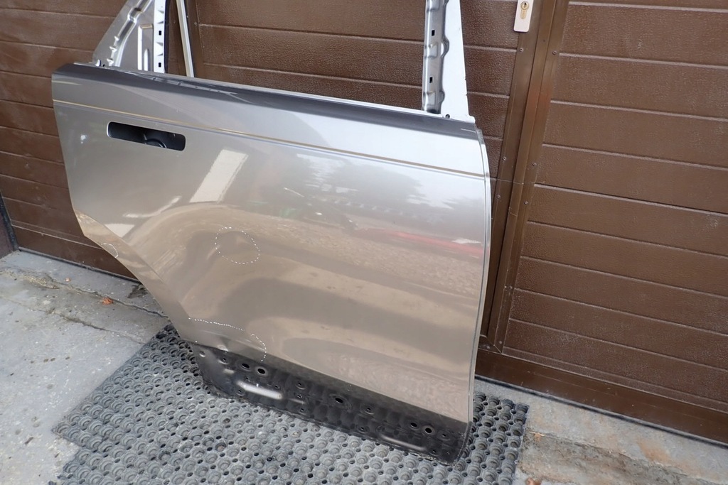 фото №4, Land rover range rover velar двері правий задня