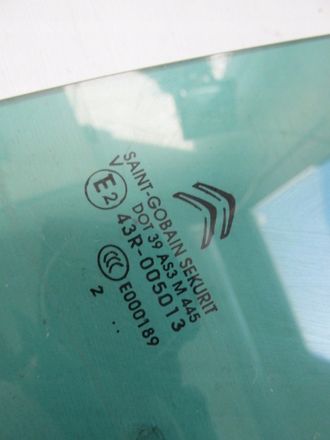 фото №3, Скло двері лівий задня citroen ds5 2012