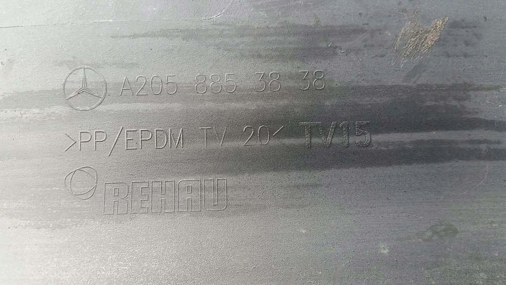 Бампер задняя mercedes c-klasa w205 универсал Оригинал