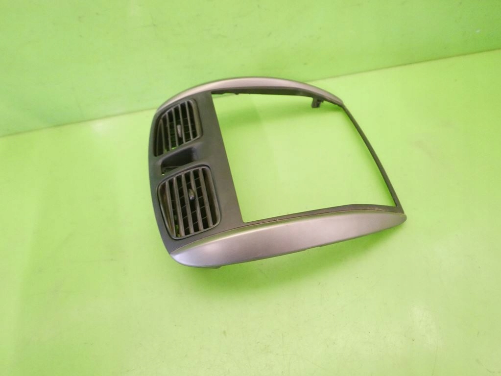 фото №3, Рамка панели приборная панель решётки mazda premacy i cp 01-