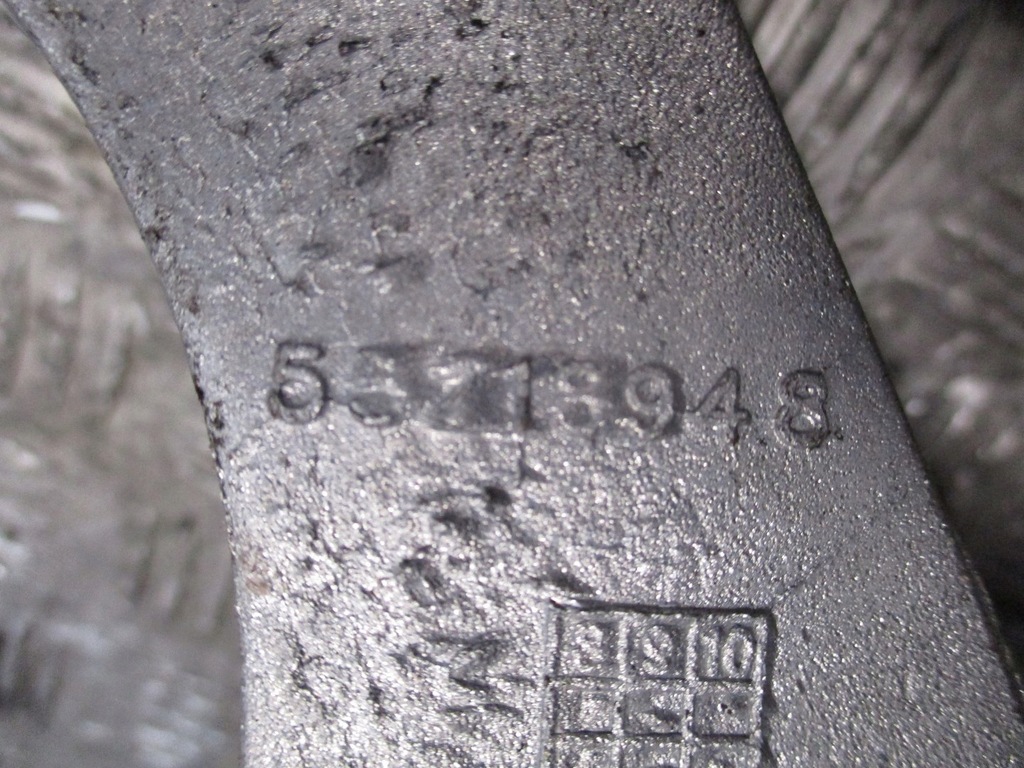 фото №5, Кронштейн fiat 500 abarth 595 1,4i 55318948