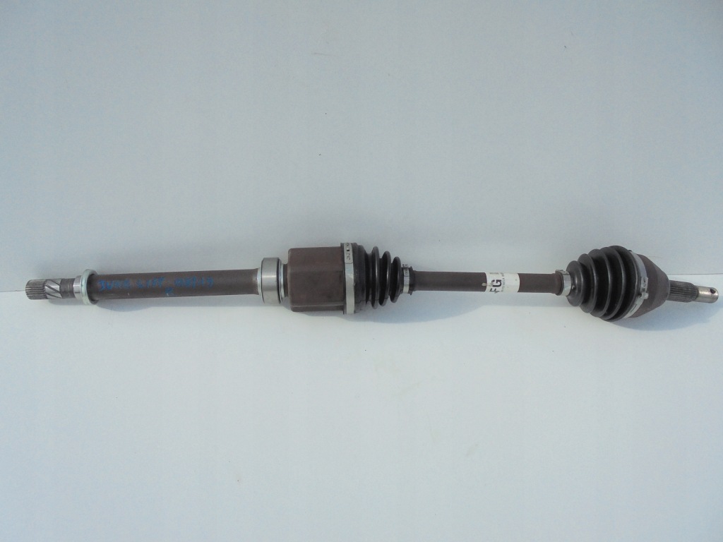 фото №1, Nissan juke lift 1.5 dci приводной вал правая длинная 2019