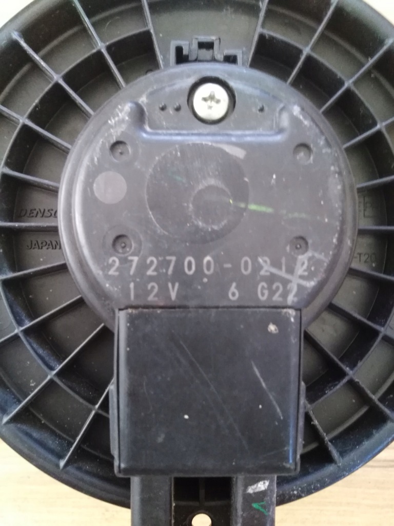 фото №2, Toyota rav4 воздуходувка отопителя 586