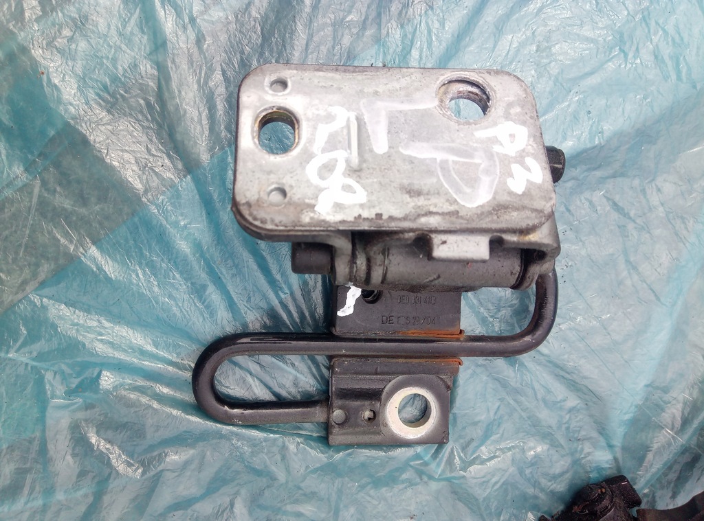 фото №1, Петля 8e0831412b перед правий audi a3