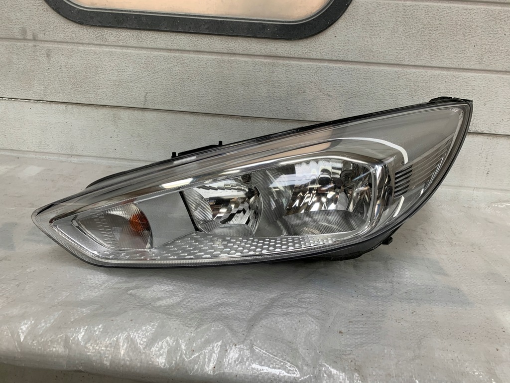 фото №1, Ford focus mk3 lift левая лампа передняя