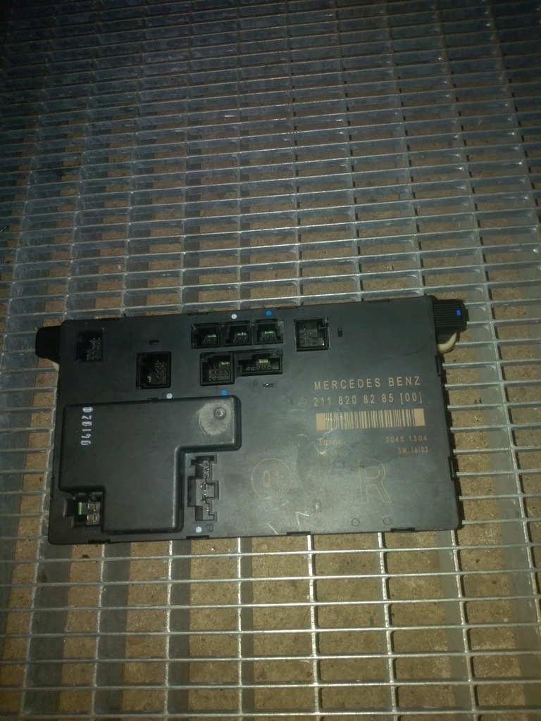 фото №1, Модуль двері правий перед w211 2118208285