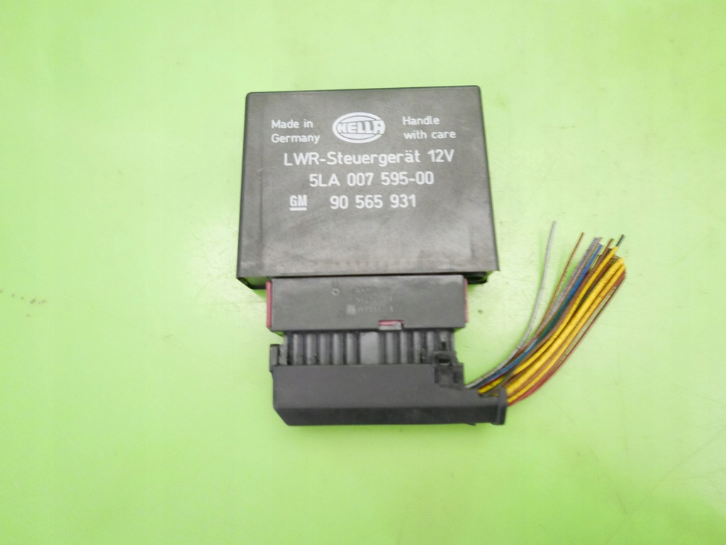 фото №1, Блок управления света перед 90565931 opel omega b 94-