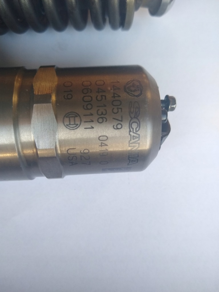 фото №3, Насос-форсунка scania r v8