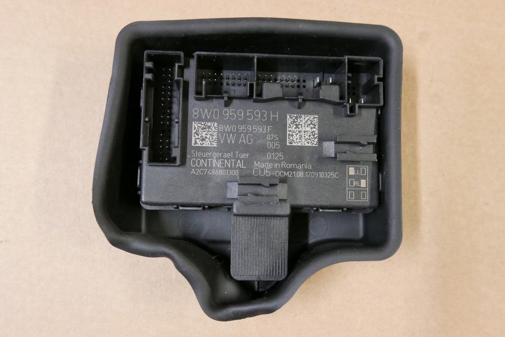 фото №1, Audi a4 a5 8w блок керування модуль двері 8w0959593h