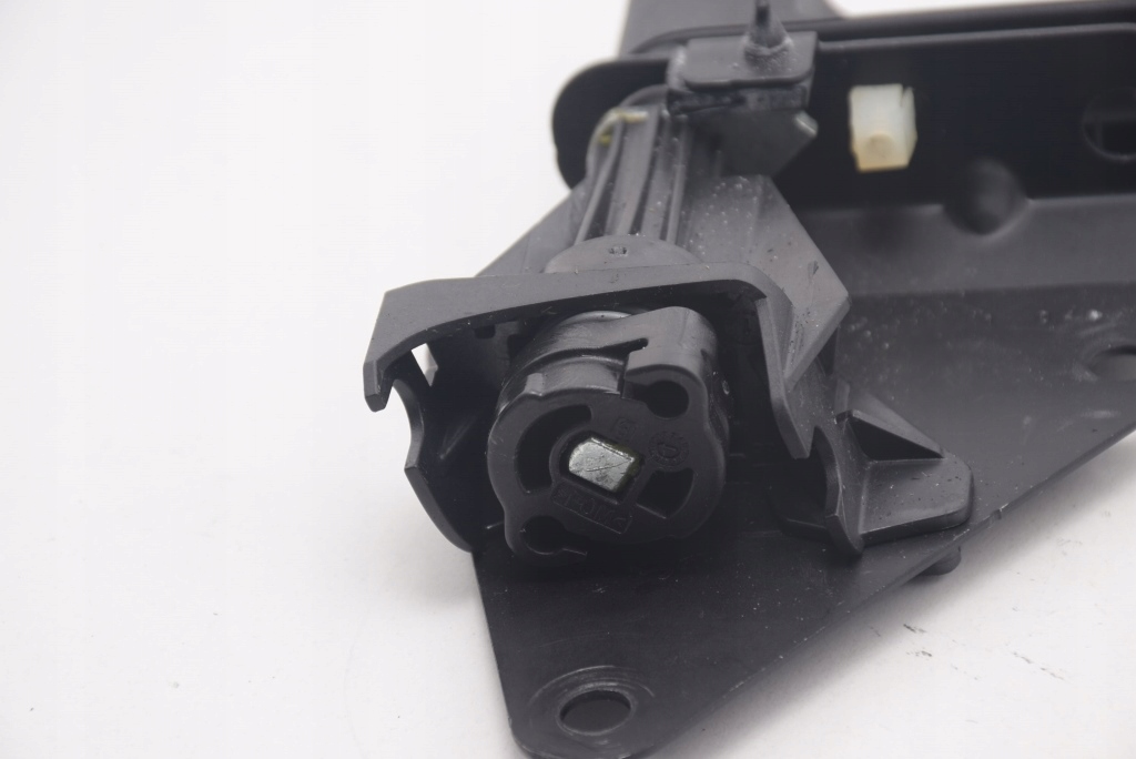 фото №4, Bmw x5 e70 ручка відкривання багажника борти