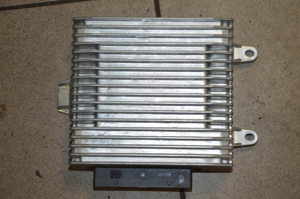 фото №1, Audi tt 8j усилитель 8j0035223f