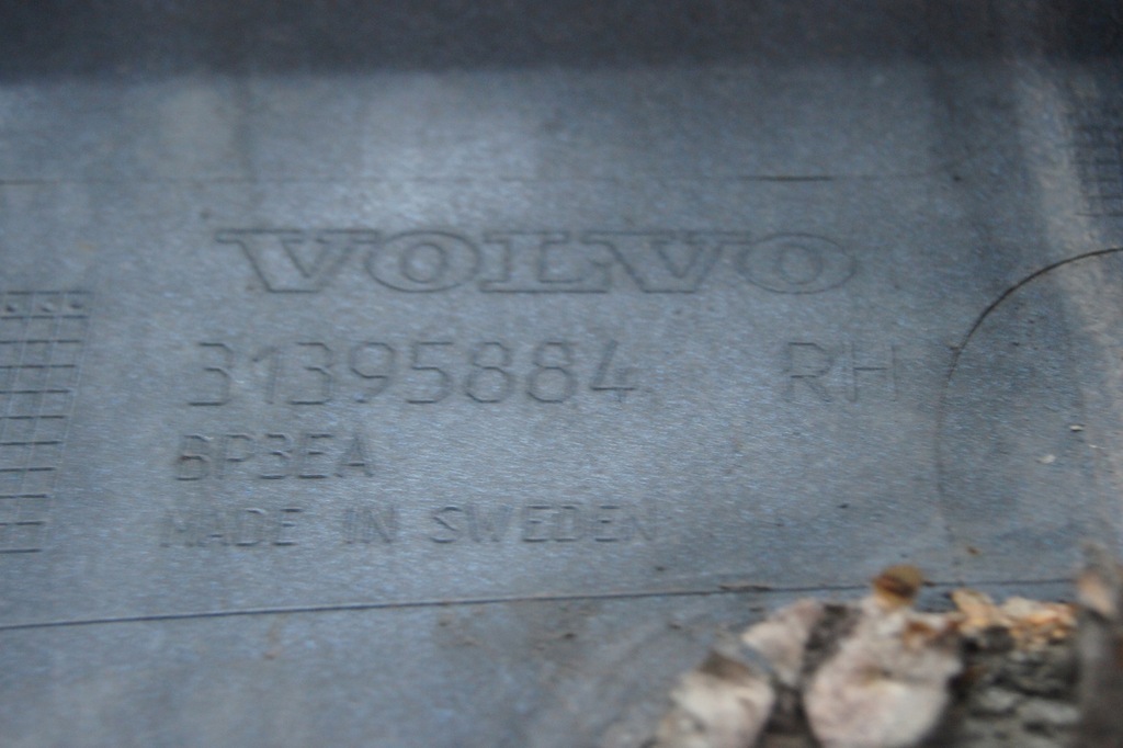 фото №7, Volvo xc90 r-design молдинг поріг права 720