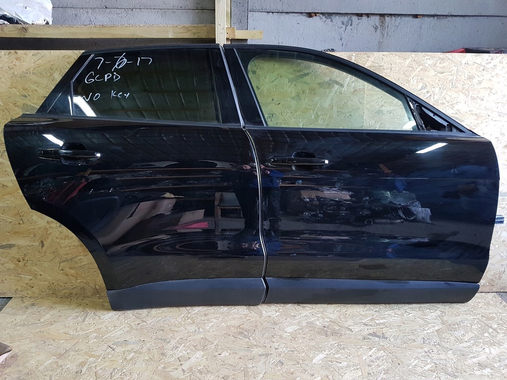 фото №1, Jaguar f-pace двері правий задня