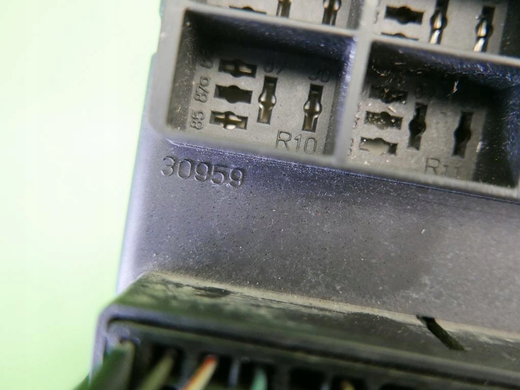 фото №9, Коробка запобіжників jeep grand cherokee wj 3.1