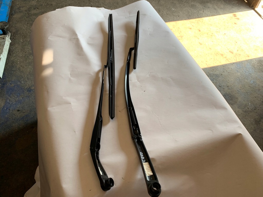 фото №1, Kia ceed iii рычаг дворники правое i левая