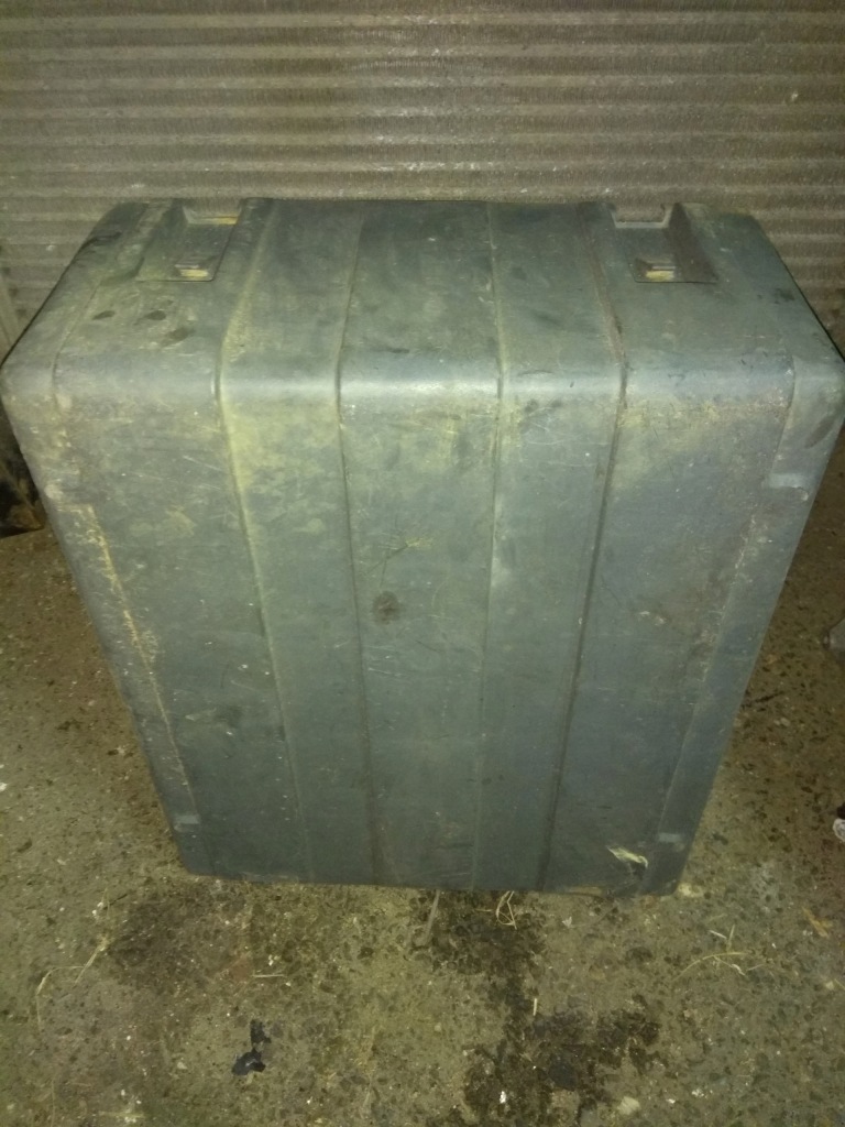 фото №1, Кришка акумуляторів iveco stralis trakker