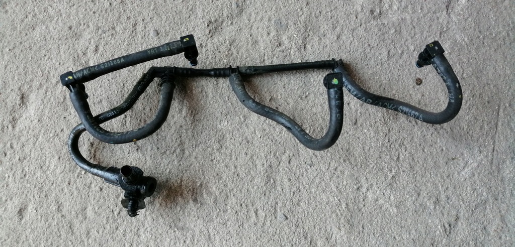 фото №1, Nissan note e12 1.5 dci обратка избыток топлива