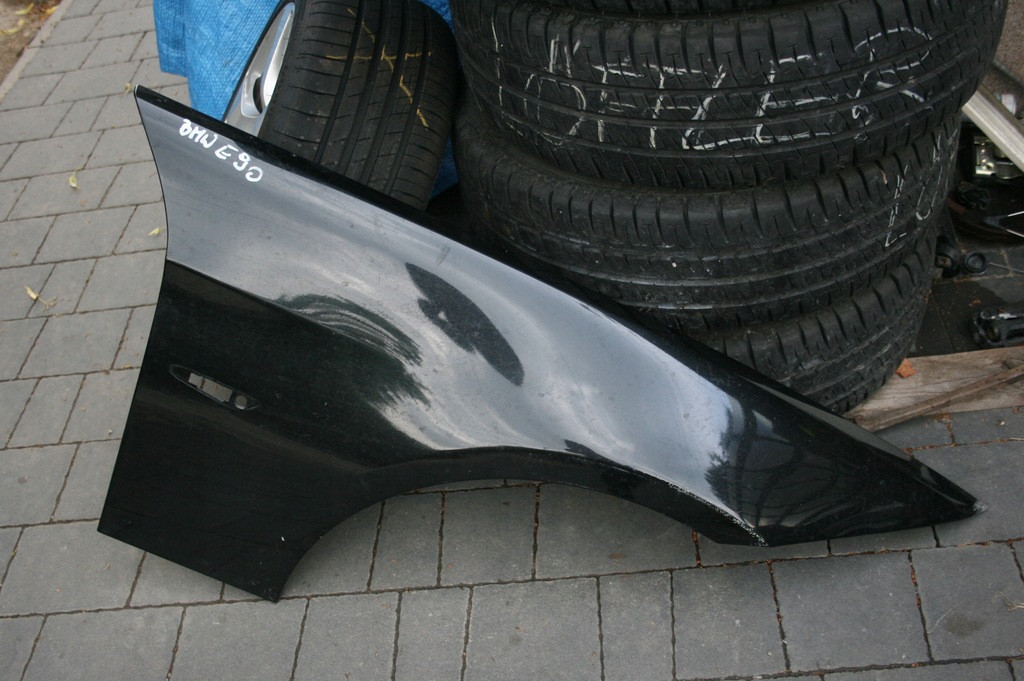 фото №1, Bmw e90 крила правий оригінал