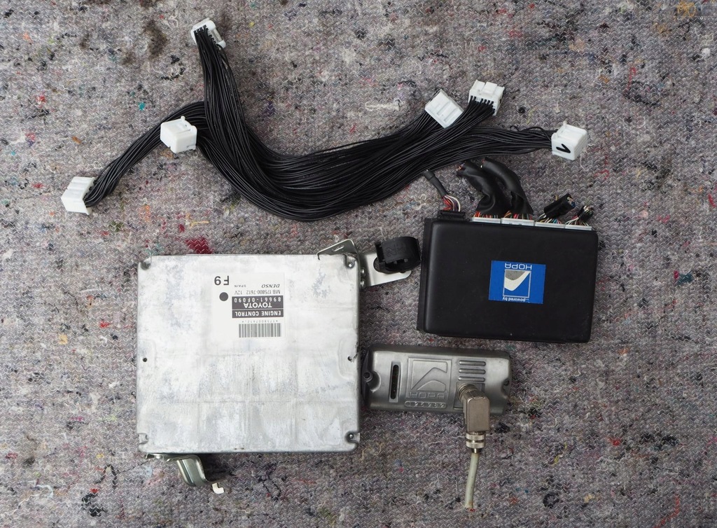 фото №1, Бортовой компьютер power box тюнинг toyota 2,2d-cat hopa