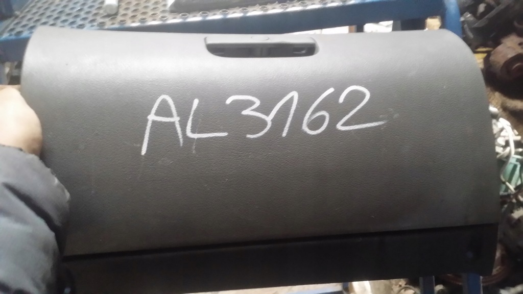 фото №1, Бардачок пассажира skoda octavia