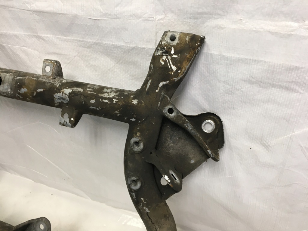 Mercedes c w294 підрамник підрамник перед в Україні