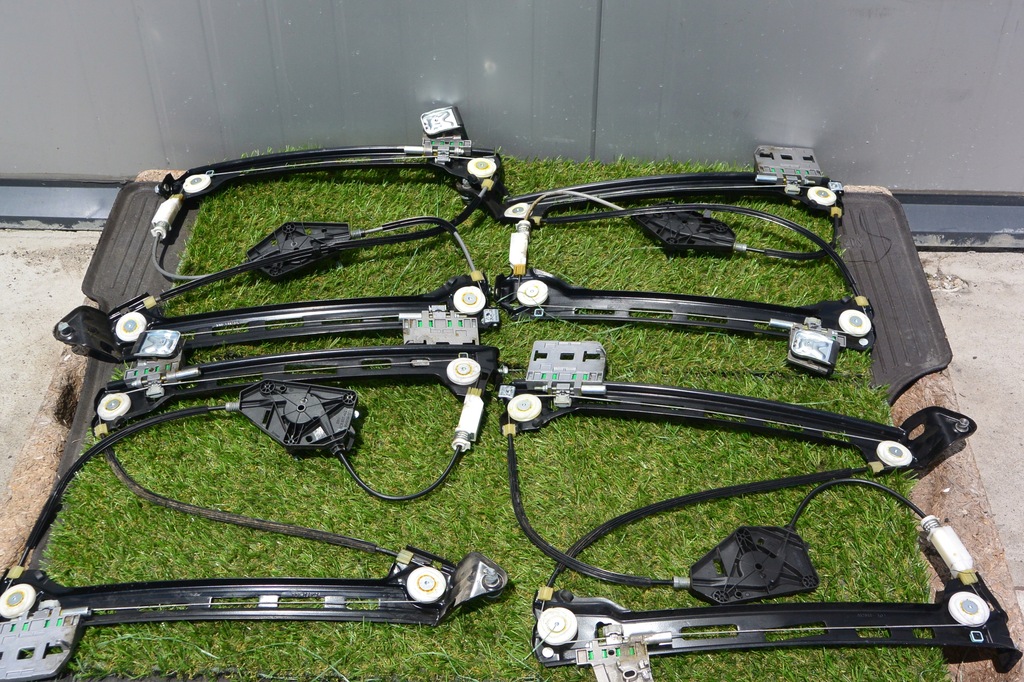 фото №6, Volkswagen оригінальний номер 3c8837461j 3c8837462g