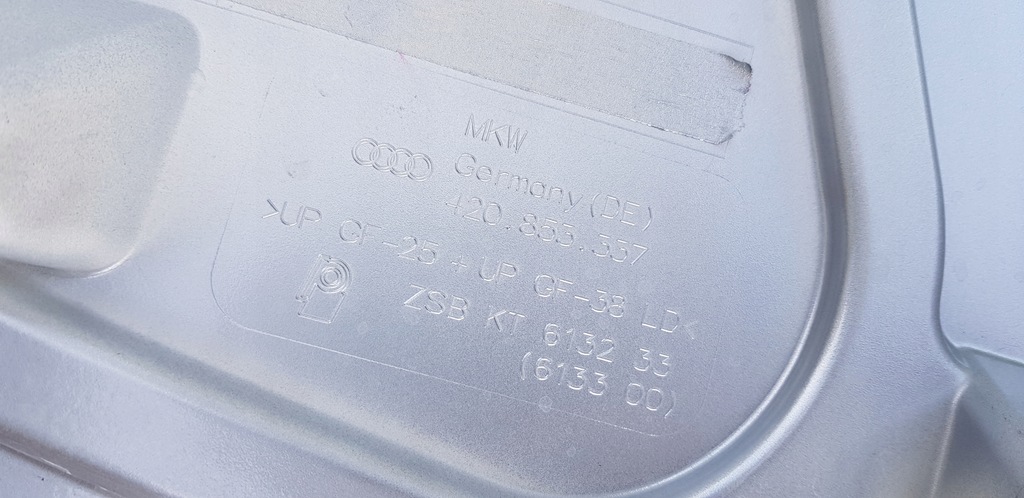 фото №14, Audi r8 420 защита накладка na крыло левый задний