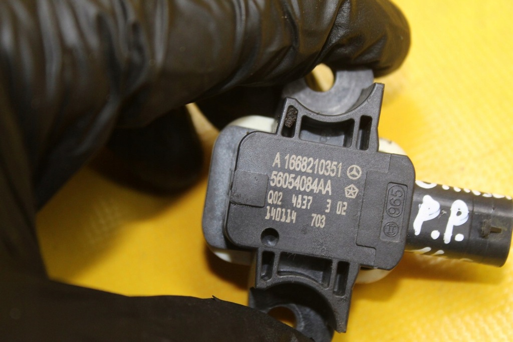 фото №5, Датчик удару правий перед maserati ghibli