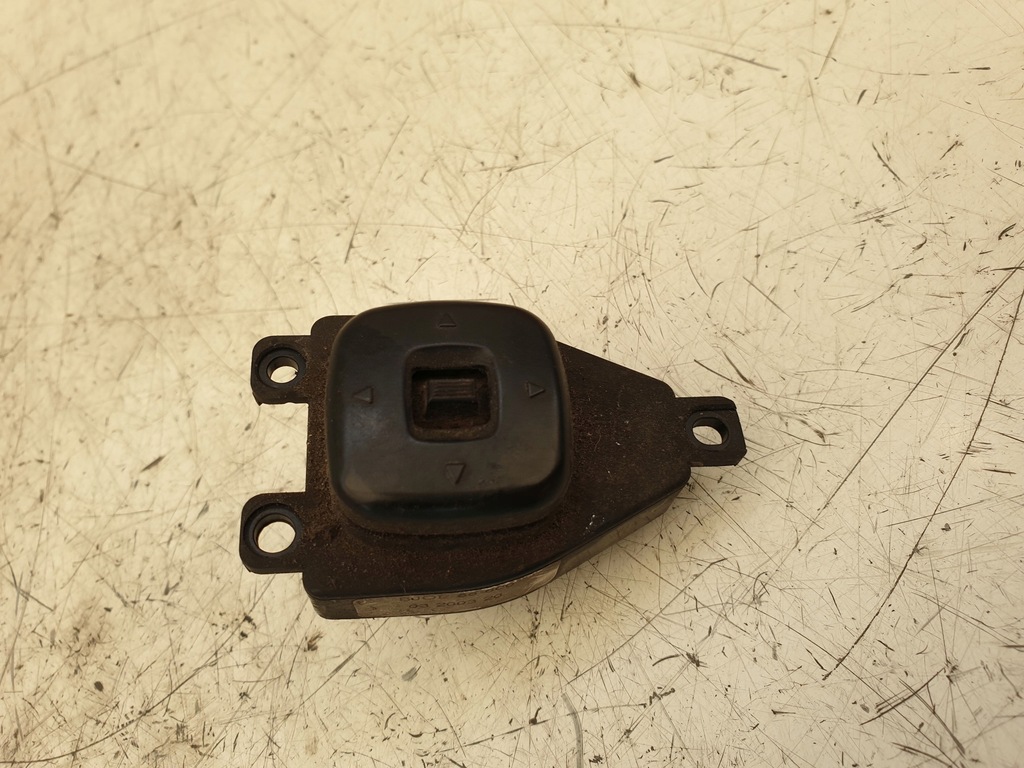 фото №1, Панель окон регулировка зеркал mazda оригинальный номер bjoe66600