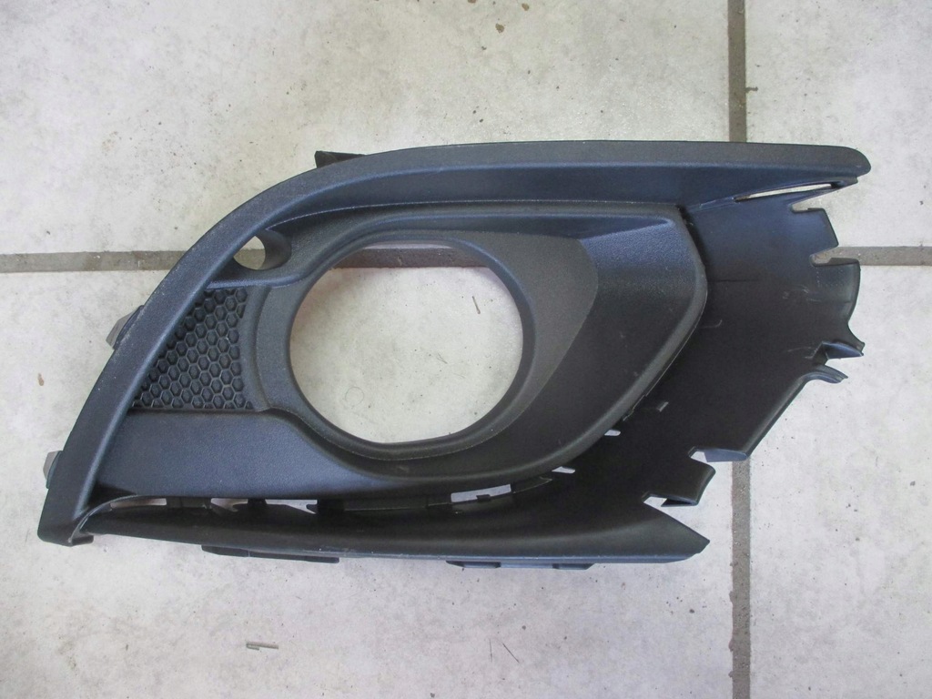 фото №1, Решітка бампера права opel corsa e 2014r-