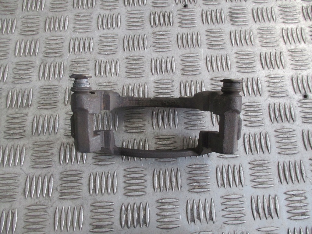 фото №9, Скоба перед ford mondeo mk3 2.0 tdci 00-03 r