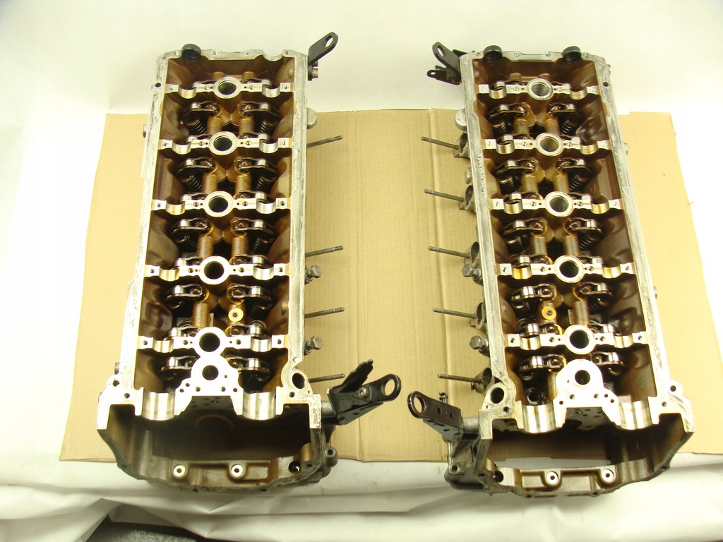 фото №1, Головка audi rs6 c6 4f buh 07l103403d