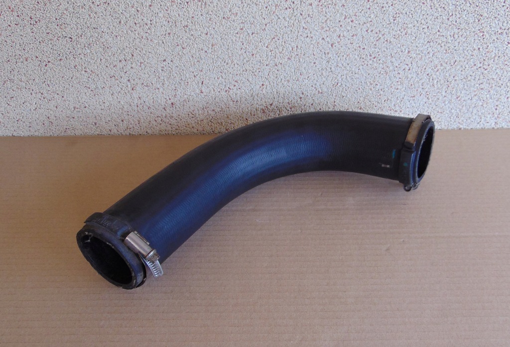 фото №1, Volvo v50 04- 2.0d труба шланг интеркулер